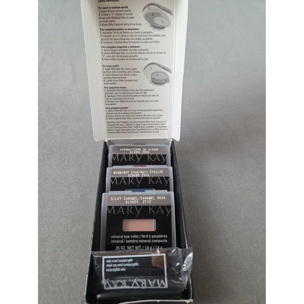 Mary Kay Mineral Eye Color Bundle Beautiful Brown Eyes 3 Colors & Applicators